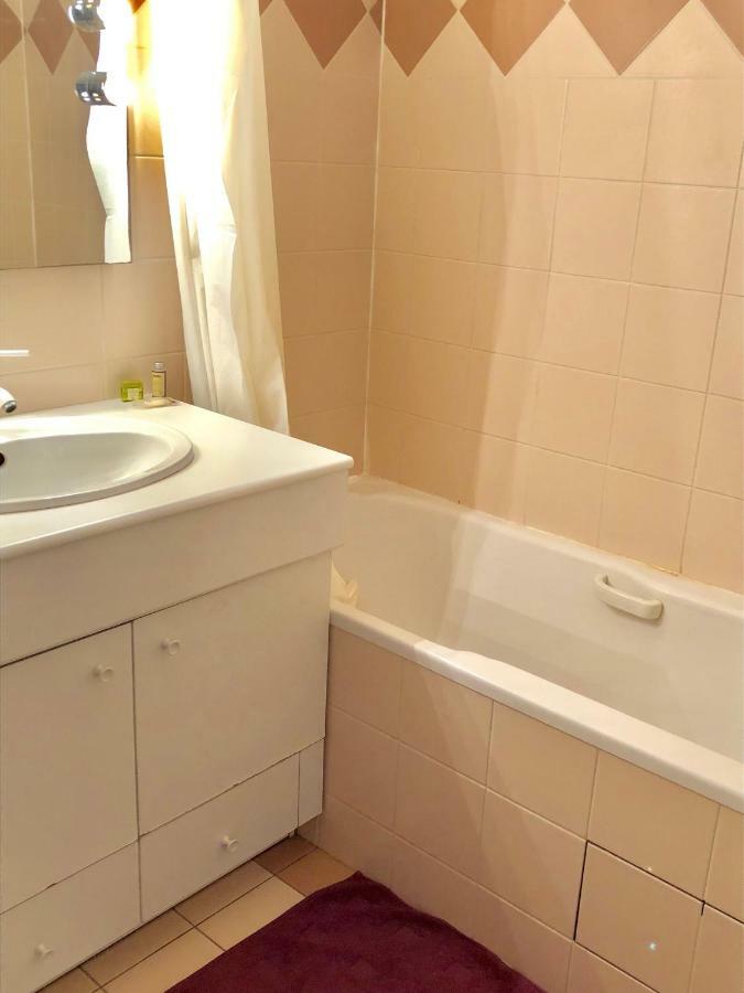 Appartement Cosy Et Tres Bien Situe Saint Avertin Bagian luar foto